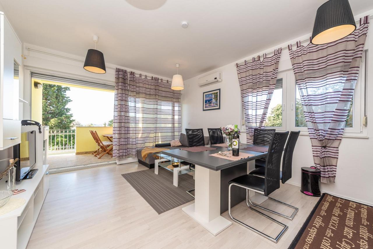 Antonio Apartments Sukošan Eksteriør billede