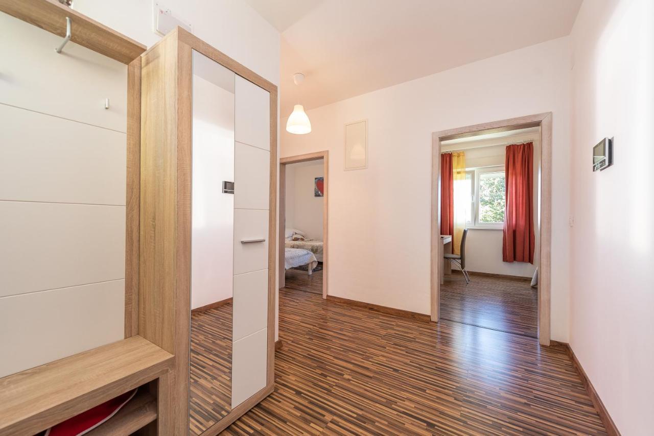 Antonio Apartments Sukošan Eksteriør billede