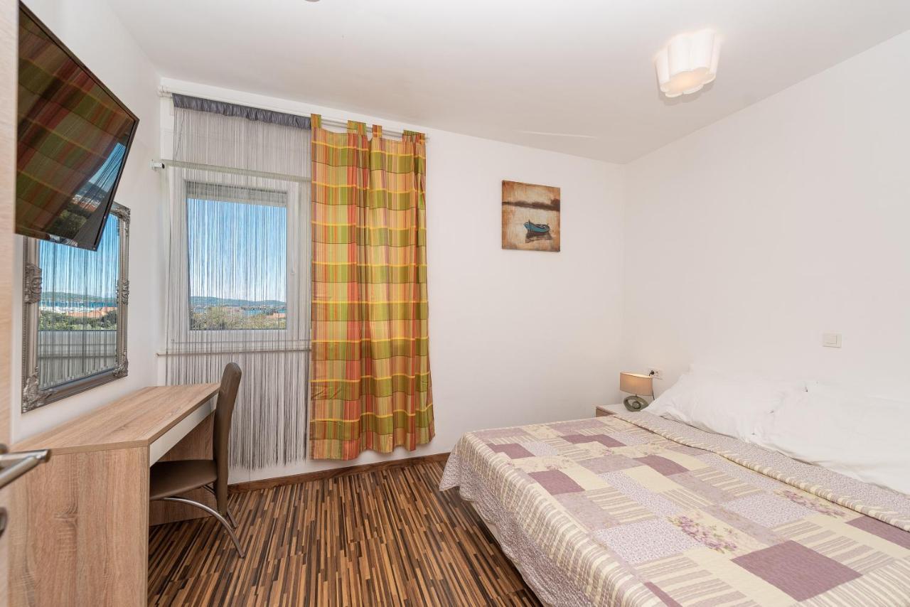 Antonio Apartments Sukošan Eksteriør billede
